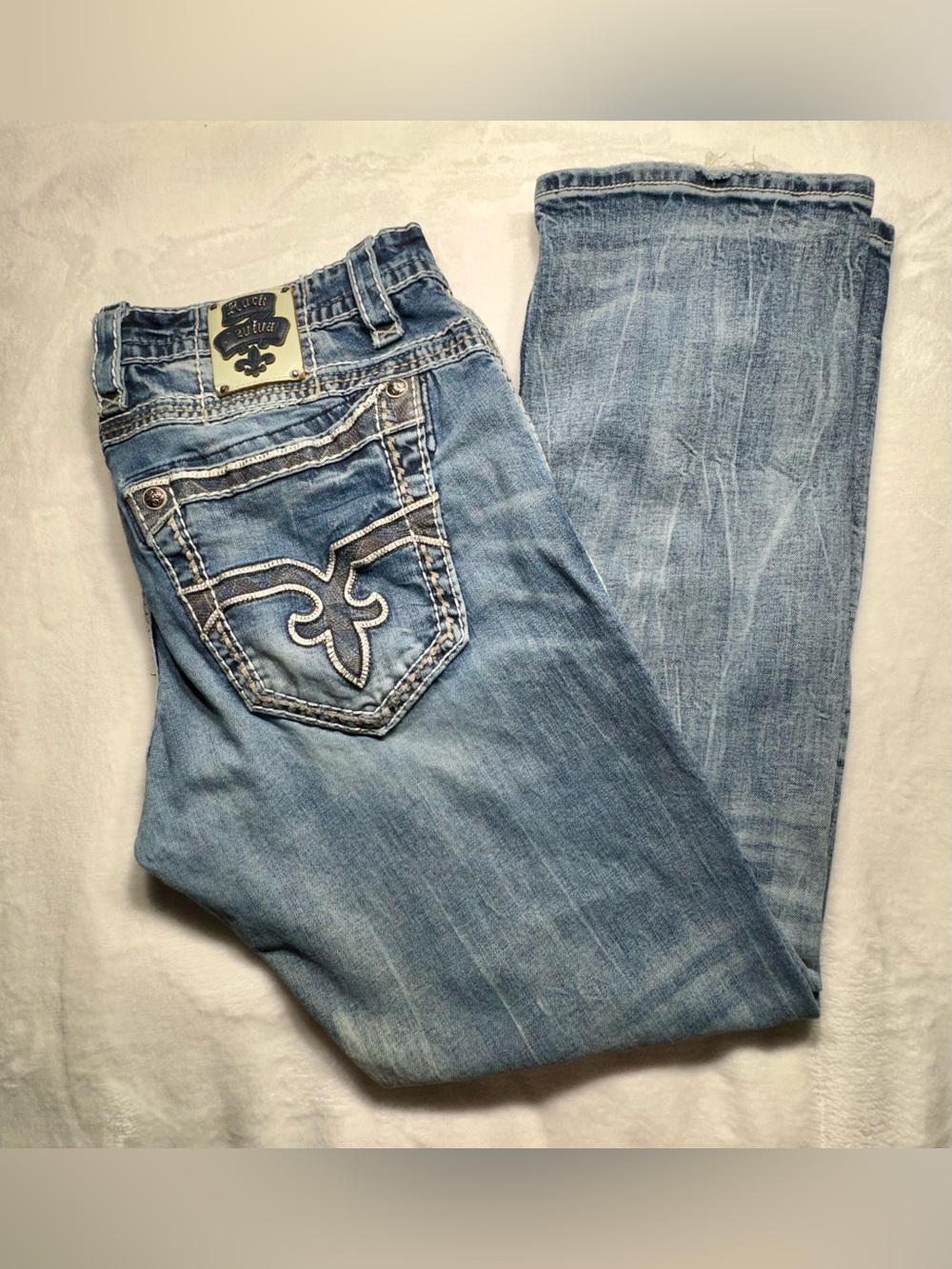Rock Revival Men's Blue Medium Wash Denim Straight Jeans 5-Pocket Button